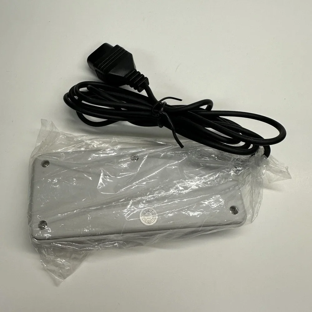 Innovation Nintendo NES Conroller NOS Joypad Vintage